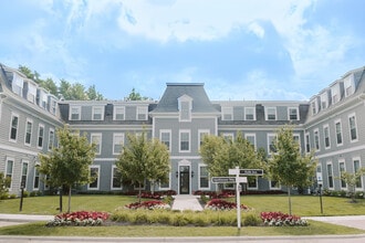 The Landon at New Albany Park in New Albany, OH - Building Photo - Building Photo