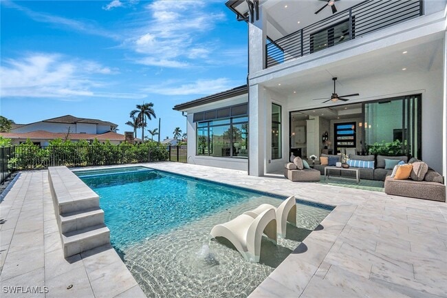 property at 10720 Vanderbilt Dr