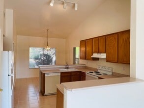 1815 W Trail Blazer Dr in Cottonwood, AZ - Foto de edificio - Building Photo