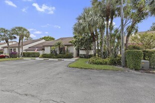 3646 English Rd in Greenacres, FL - Building Photo