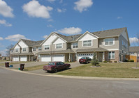 1501-1619 Independence Dr in Northfield, MN - Foto de edificio - Building Photo