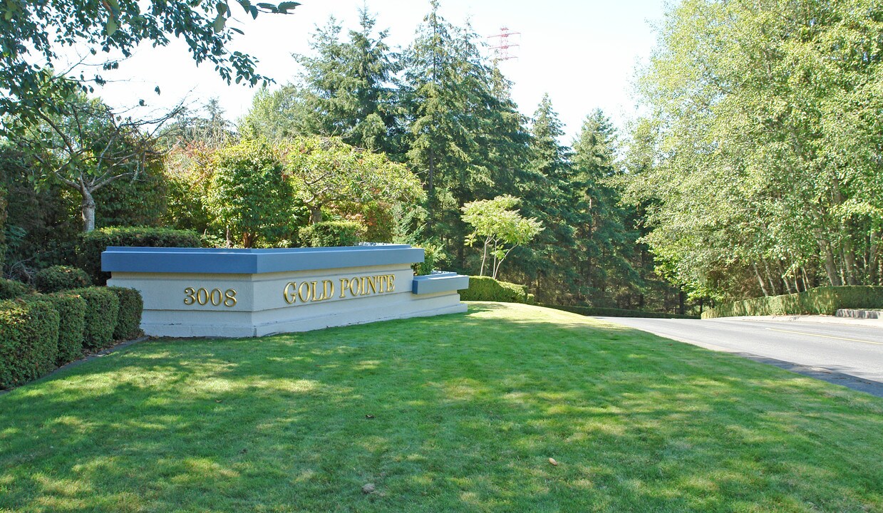 Gold Point Condominiums in Tacoma, WA - Building Photo