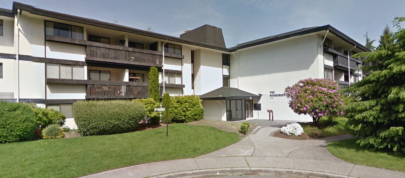 Ridgecrest in White Rock, BC - Building Photo