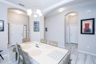 303 Rockpile Creek Ln in Laredo, TX - Building Photo - Building Photo