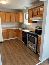 1267 Rosewood Dr NE in Warren, OH - Building Photo - Building Photo