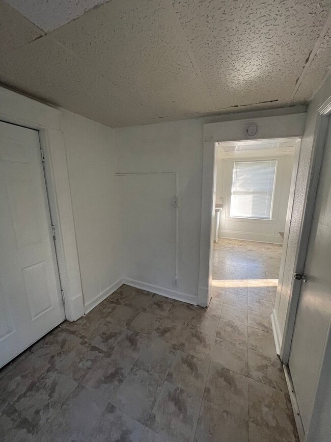 229 S 8th St in Lansing, MI - Building Photo - Building Photo