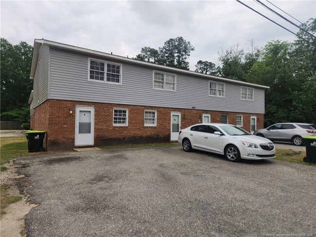 301 Faison Ave in Fayetteville, NC - Building Photo - Building Photo
