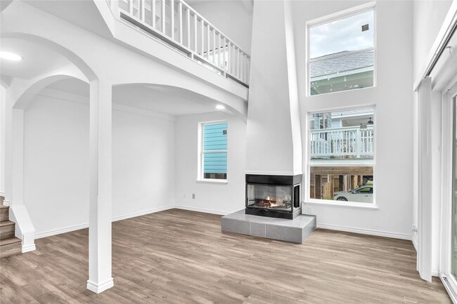 property at 1031 15th St