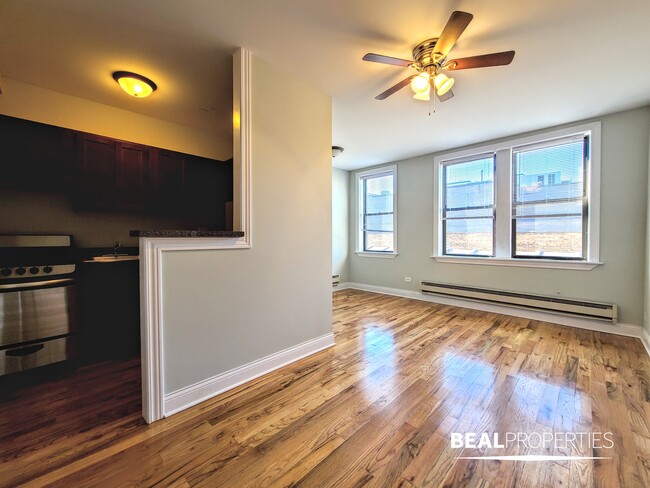 property at 818 W Diversey Pkwy