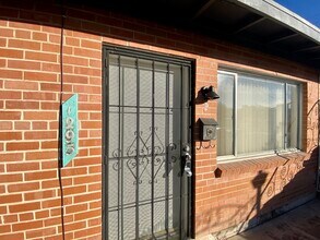 1295 E Glenn St in Tucson, AZ - Building Photo - Building Photo