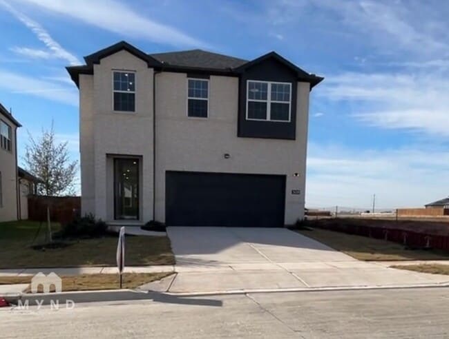 property at 508 Amalfi Wy