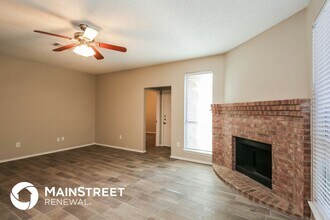 8724 Limestone Dr, Unit 7917-5R in Fort Worth, TX - Building Photo - Building Photo