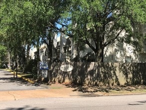 5624 Clarke Address in Memphis, TN - Building Photo - Building Photo