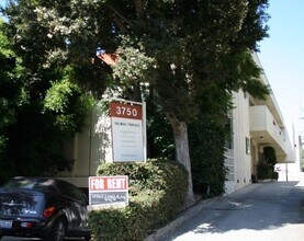 3750 Delmas Terrace, in Los Angeles, CA - Building Photo - Building Photo