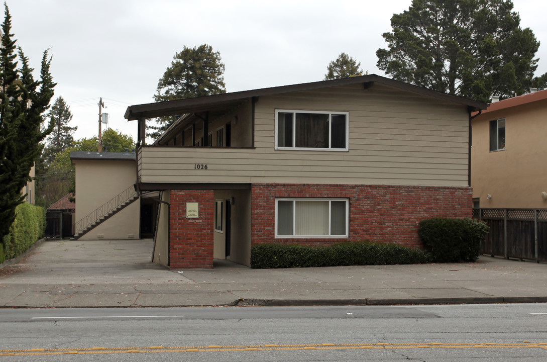 1026 El Camino Real in Burlingame, CA - Building Photo