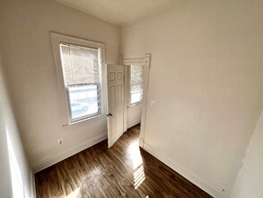 5248 S Wells St-Unit -2 in Chicago, IL - Building Photo - Building Photo