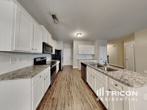 2277 Wentworth Park Dr in Morrow, GA - Building Photo - Building Photo