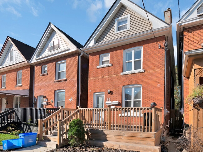 property at 33 Fairleigh Ave N