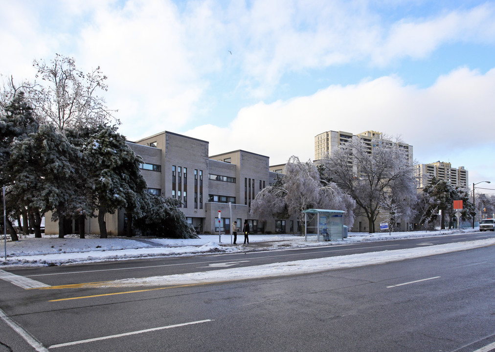 390 Sentinel Rd in Toronto, ON - Building Photo