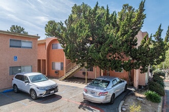 Casa Anita Apartments in Poway, CA - Building Photo - Building Photo