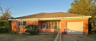 4114 S Bowie St in Amarillo, TX - Building Photo
