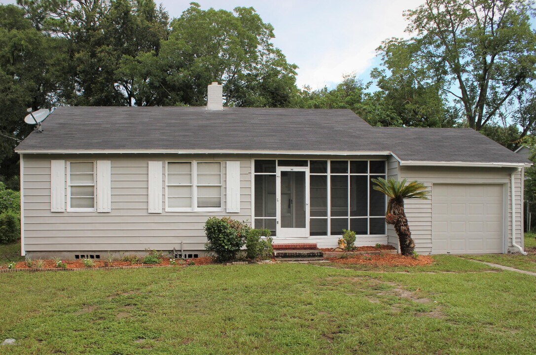 763 Gardenia Ln in Jacksonville, FL - Building Photo
