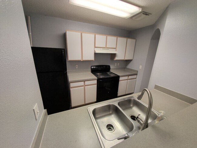 1331 Twilridge Pl in Brandon, FL - Building Photo - Building Photo