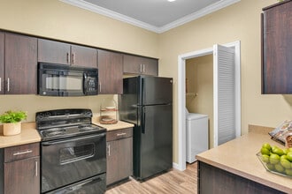Dakota Apartments in Winchester, CA - Building Photo - Interior Photo