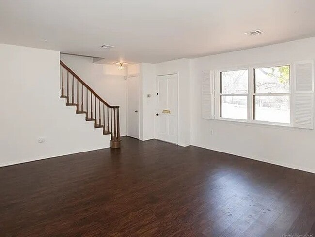 3537 S Zunis Ct in Tulsa, OK - Building Photo - Building Photo