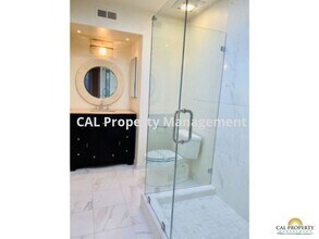 23 Montsalas Dr in Monterey, CA - Building Photo - Building Photo