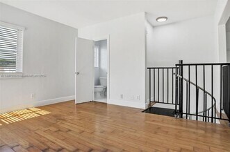 7315 Carlyle Ave in Miami Beach, FL - Building Photo - Building Photo