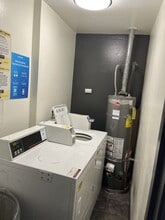 311 South New Hampshire Avenue in Los Angeles, CA - Foto de edificio - Building Photo