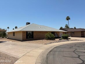 17807 N 125th Dr in Sun City West, AZ - Building Photo - Building Photo