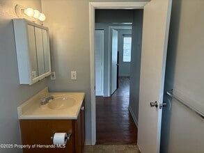 10314 Usher St in Spring Hill, FL - Building Photo - Building Photo