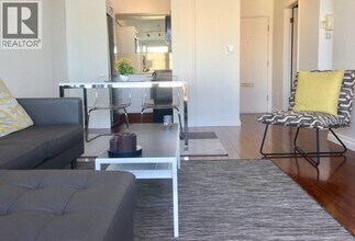 1251 Cardero St in Vancouver, BC - Building Photo - Building Photo