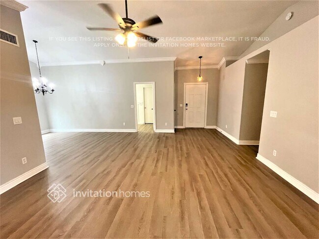 1249 E Douglas Ave in Gilbert, AZ - Building Photo - Building Photo