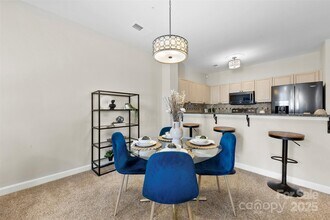 921 Northeast Dr, Unit 26 in Davidson, NC - Building Photo - Building Photo