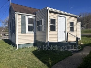 1833 N 16th St in Clarksburg, WV - Building Photo - Building Photo