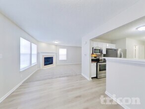 522 Harmony Dr in Greenwood, IN - Building Photo - Building Photo