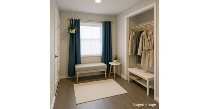 369 Glendale Av in St Catharines, ON - Building Photo - Building Photo