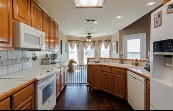 10899 Jackson Rd in Krum, TX - Building Photo - Building Photo