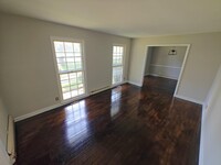 5822 Craftsbury Dr in Charlotte, NC - Foto de edificio - Building Photo