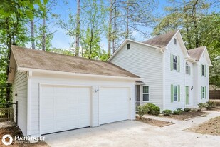 3135 Revere Cir in Snellville, GA - Building Photo - Building Photo