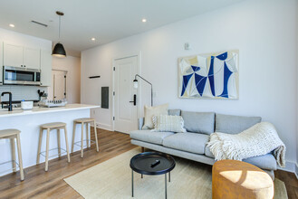 Cassell Co-Living in Washington, DC - Building Photo - Building Photo