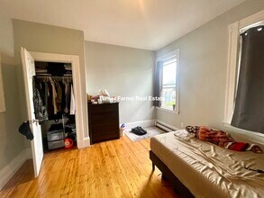 177 Columbia St, Unit 3L in Cambridge, MA - Foto de edificio - Building Photo