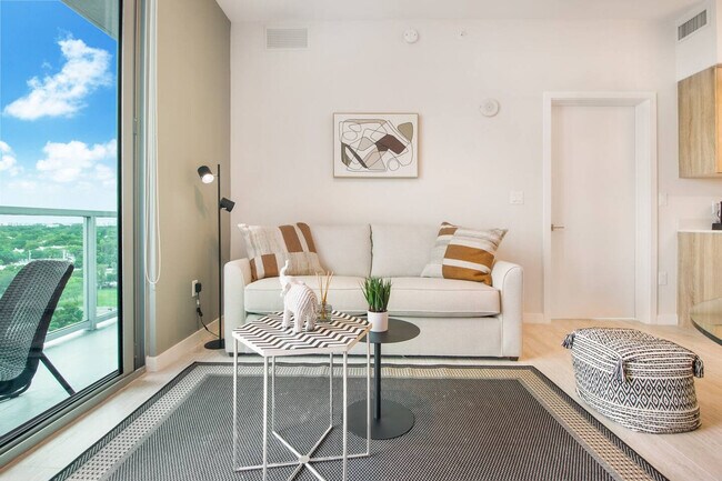 3900 Biscayne Blvd in Miami, FL - Building Photo - Building Photo