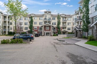 22 Auburn Bay Link SE in Calgary, AB - Building Photo - Building Photo
