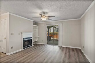 619 Granville Ct in Atlanta, GA - Building Photo - Building Photo