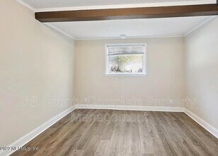 5463 Marcia Cir in Jacksonville, FL - Building Photo - Building Photo