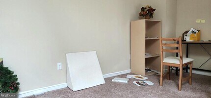 10204 Ashbrooke Ct in Oakton, VA - Building Photo - Building Photo